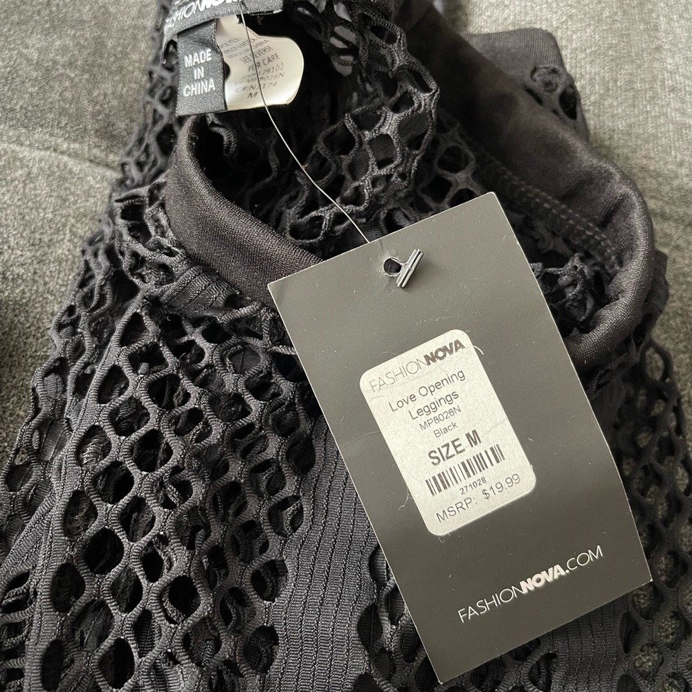 Swim cover up, Black size Medium